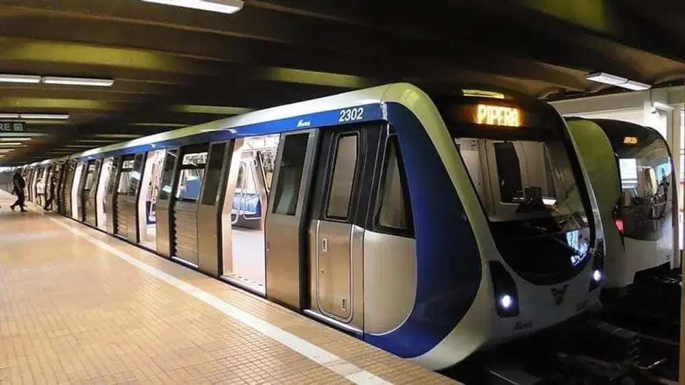 Alertă la metrou: O angajată, suspectă de Legionella după inundații. Medicul cere anchetă