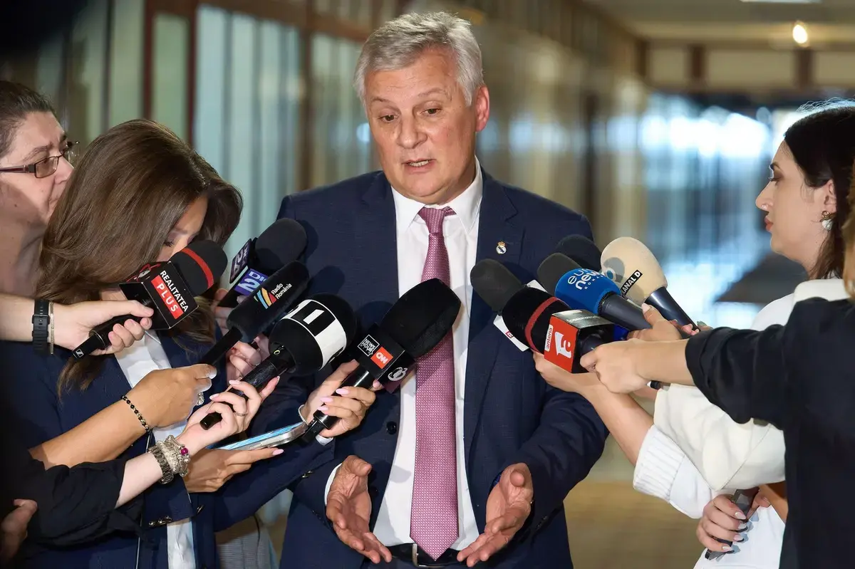 Amendamentul ANI viza mii de aleși locali, nu doar un primar