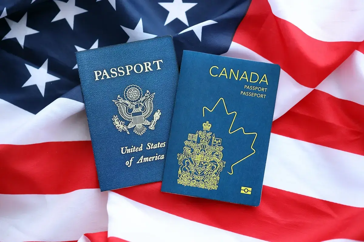 Cereri copleșitoare pentru pașapoarte canadiene