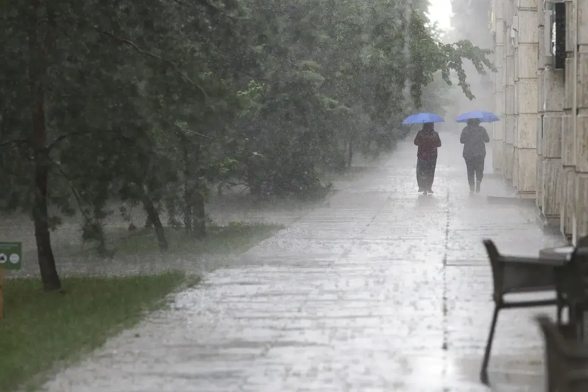 Cod roșu de vijelii pentru București și nouă localități din Ilfov și Ialomița