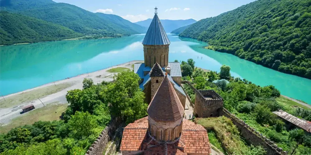Destinații turistice ieftine și sigure, necunoscute românilor