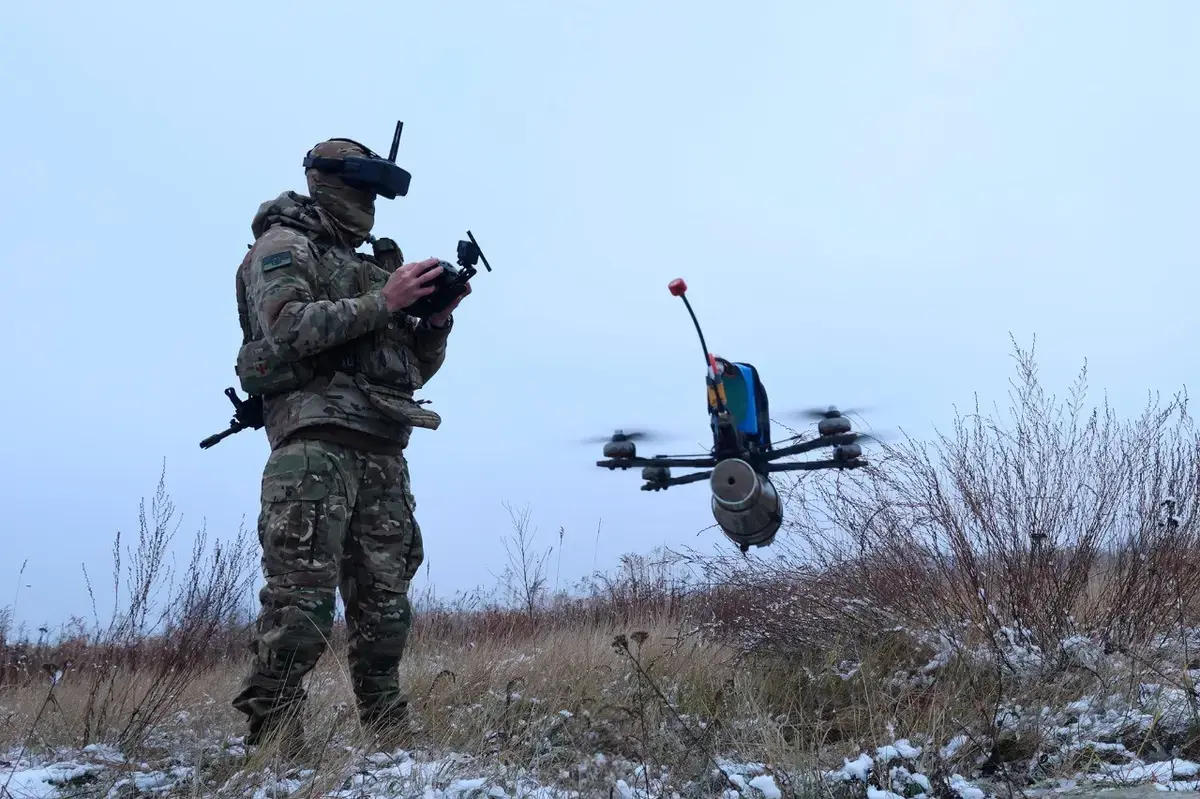 Dronă ucraineană a „distrus” blindate americane într-un exercițiu militar
