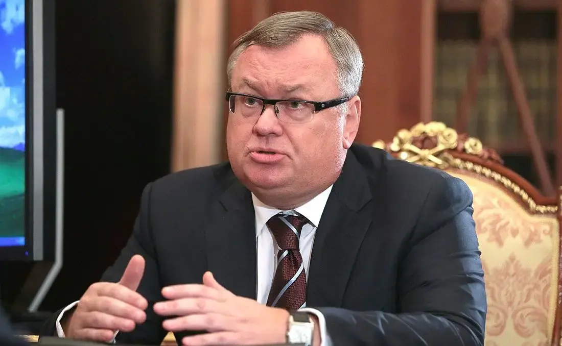 Economia Rusiei riscă să stagneze în acest an, avertizează șeful unei mari bănci