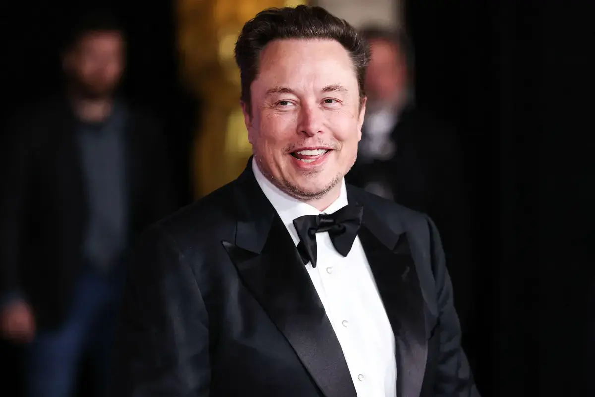 Elon Musk propune o soluție pentru a pune capăt războiului din Ucraina