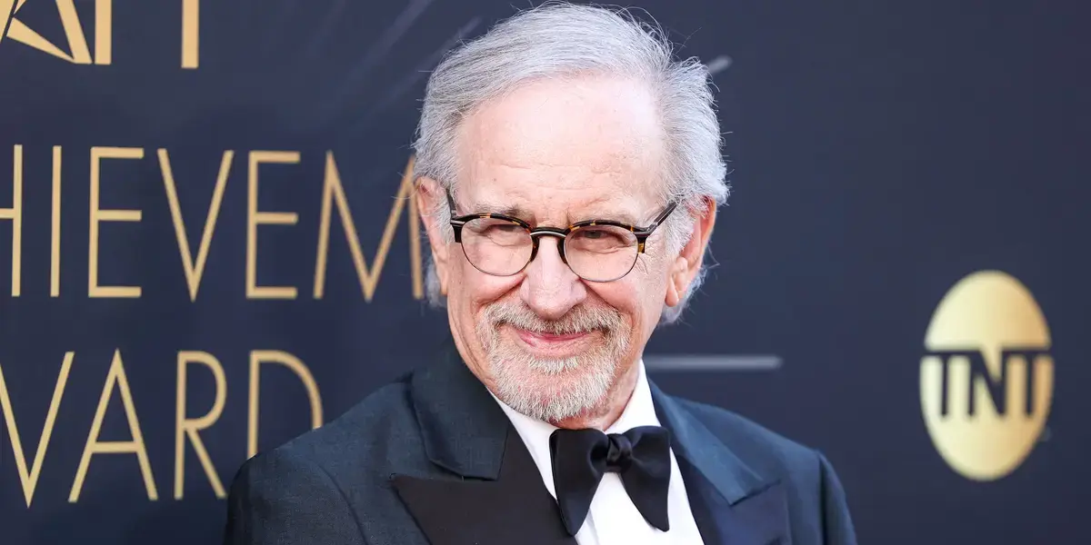 Filmul Sci-Fi al lui Steven Spielberg evită dezastrul de la box office