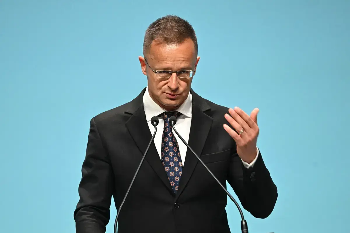 Fostul ministru de Externe ungar, Peter Szijjarto, părăsește politica pentru gigantul chinez BYD