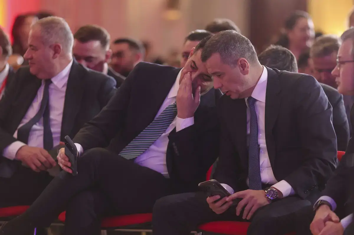 Ion Caramitru Îndeamnă PSD la Reformă: „România Are Nevoie de Voi, Dar de Alți Voi!