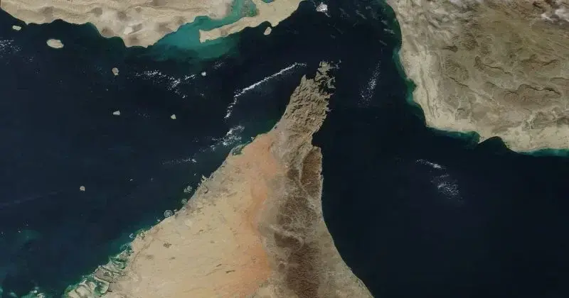 Iranul și Omanul discută deschiderea strâmturii Hormuz