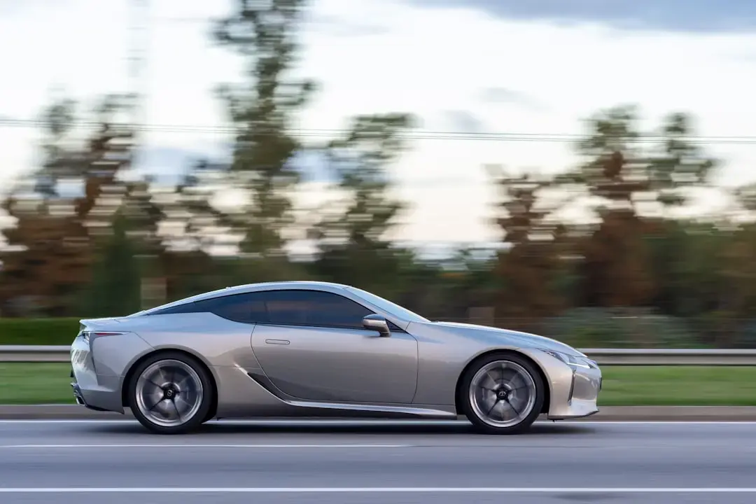 Lexus LFA electric: Legenda revine cu un „roar” digital la Goodwood