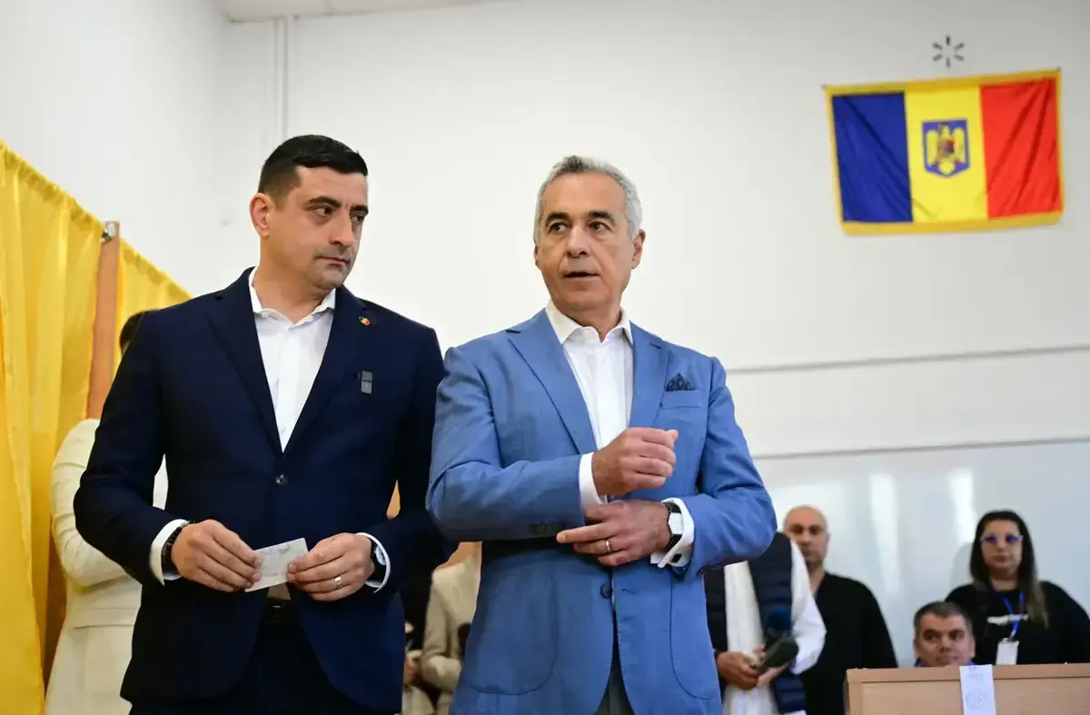 Liderii AUR fug de dezbateri în contextul crizei din Ucraina.