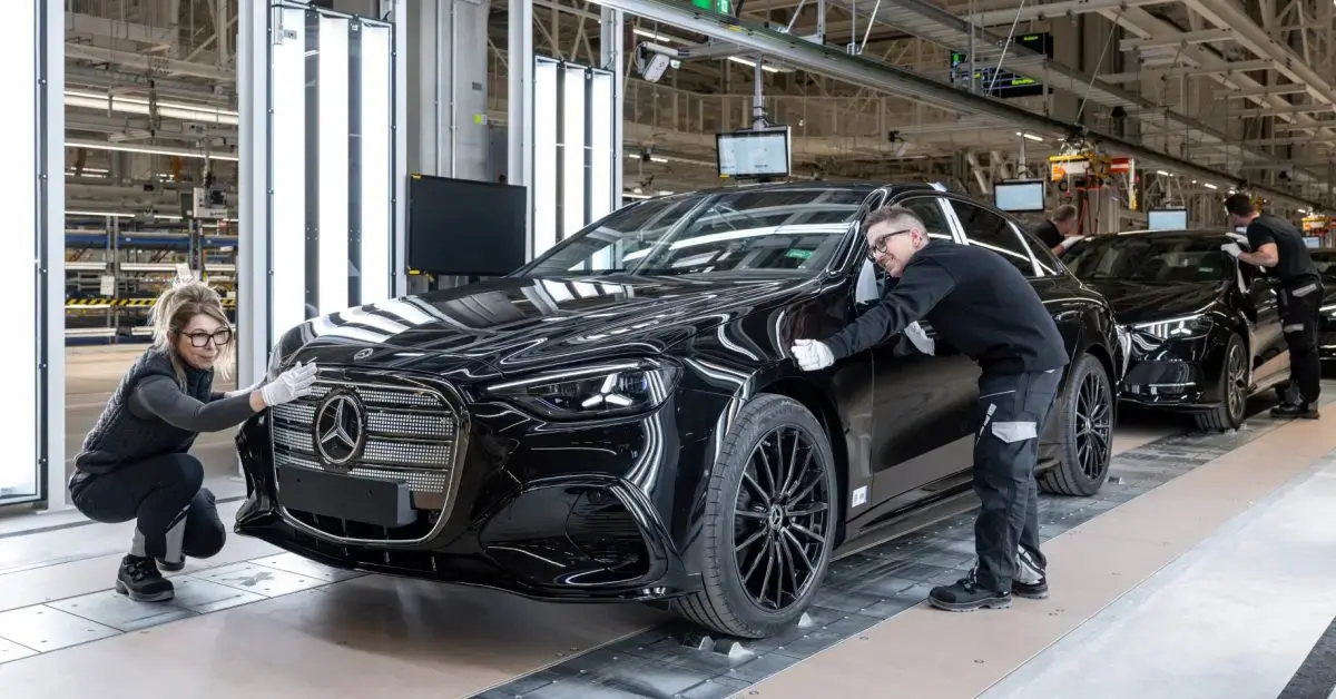 Mercedes-Benz pornește producția de mașini electrice C-Class în Ungaria