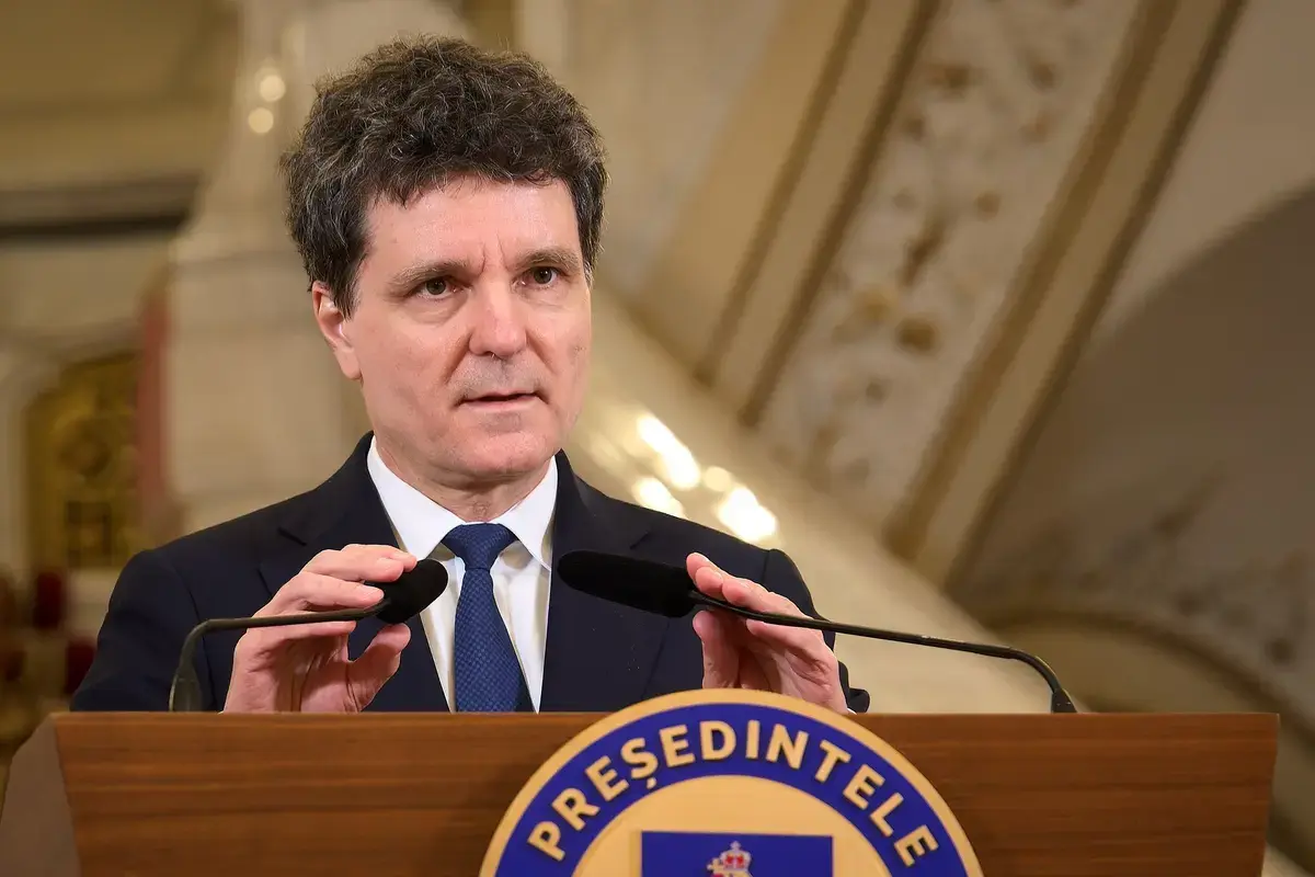 Nicușor Dan, co-președinte al dezbaterilor europene despre amenințările hibride în Armenia