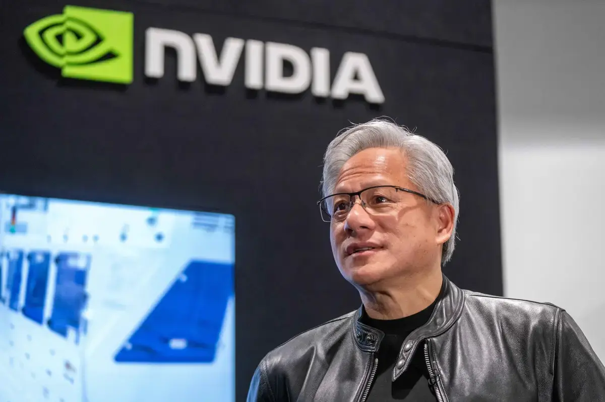 Paradoxul Nvidia: Gigantul de 5 Trilioane unde angajații își plătesc prânzul