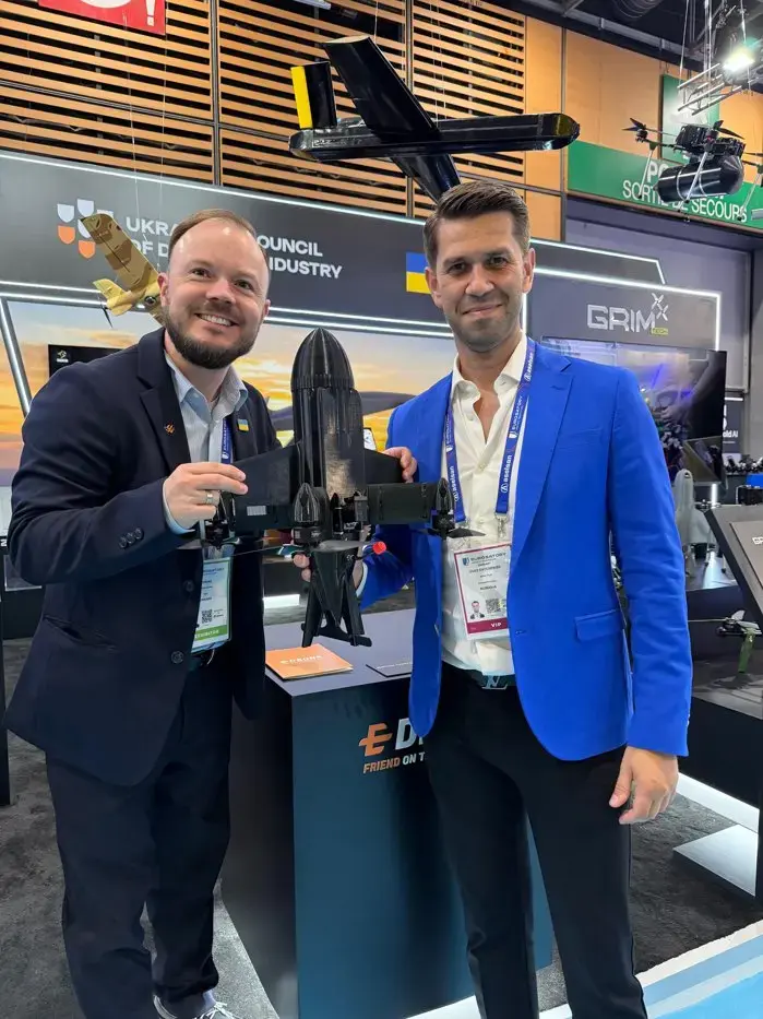 Parteneriat româno‑ucrainean: OVES Enterprise și EDRONE produc drone militare la Cluj