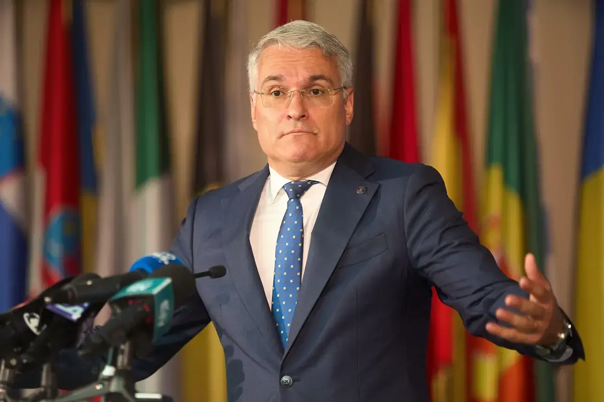 Pîslaru: Legea decarbonizării, în pericol după votul din Parlament