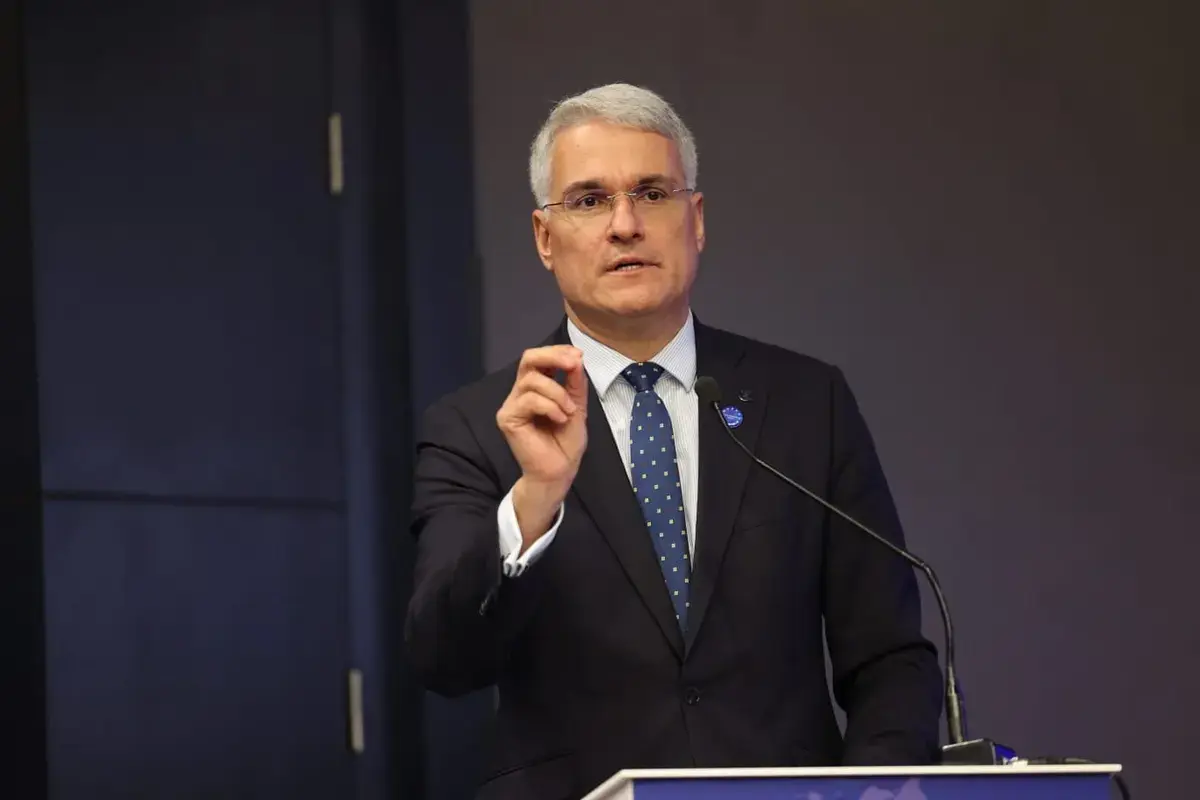 Pîslaru: Premierul, Guvernul și președintele se aliniază pentru România