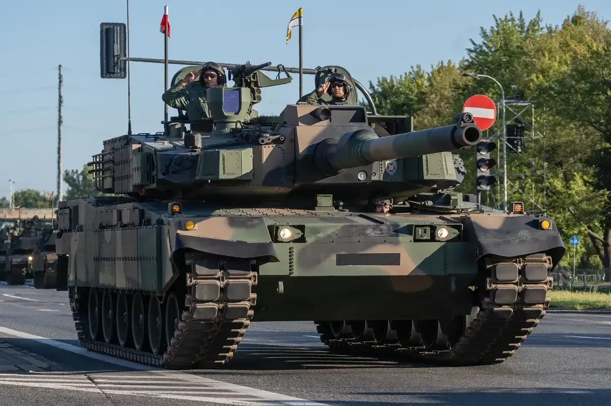 Polonia cere fonduri suplimentare pentru apărare