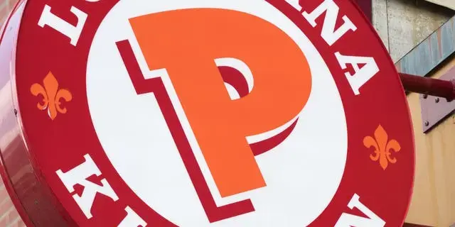 Popeyes aduce o ofertă favorită a fanilor de mâncare de 6 dolari la nivel naţional