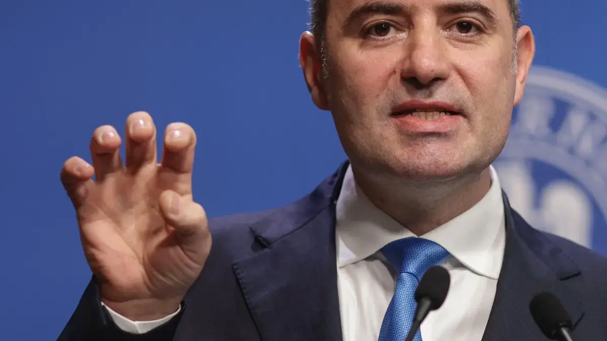 Ratingul de credit al României și impactul politicii