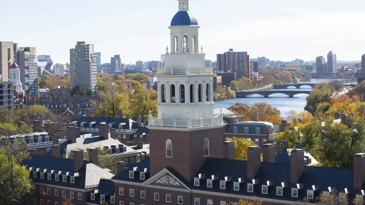Războiul dintre Donald Trump și gigantul universitar Harvard escaladează! Verdict neașteptat dat de o instanță federală