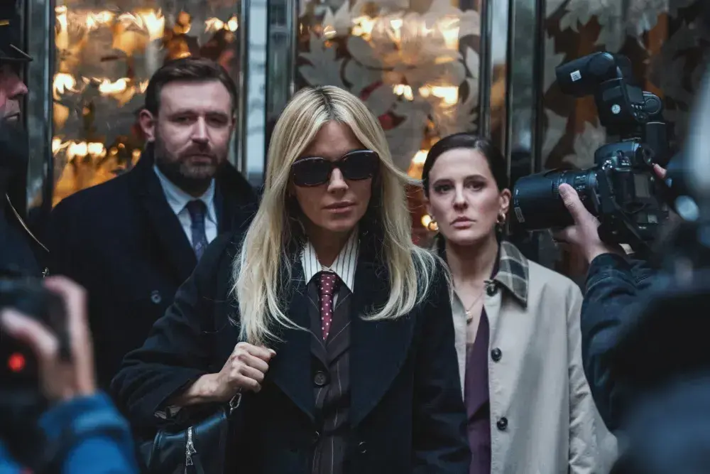 Sienna Miller, gata de luptă în noua dramă legală „Războiul