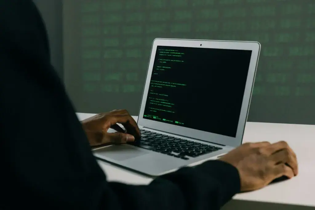 Sistemul e-Terra, blocat după atac cibernetic: Fără dată de repornire
