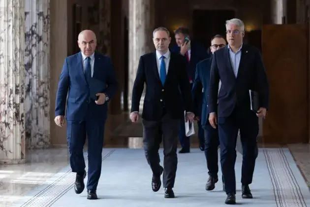 Soluție de urgență pentru finanțarea ROMATSA, în plin scandal cu Pfizer