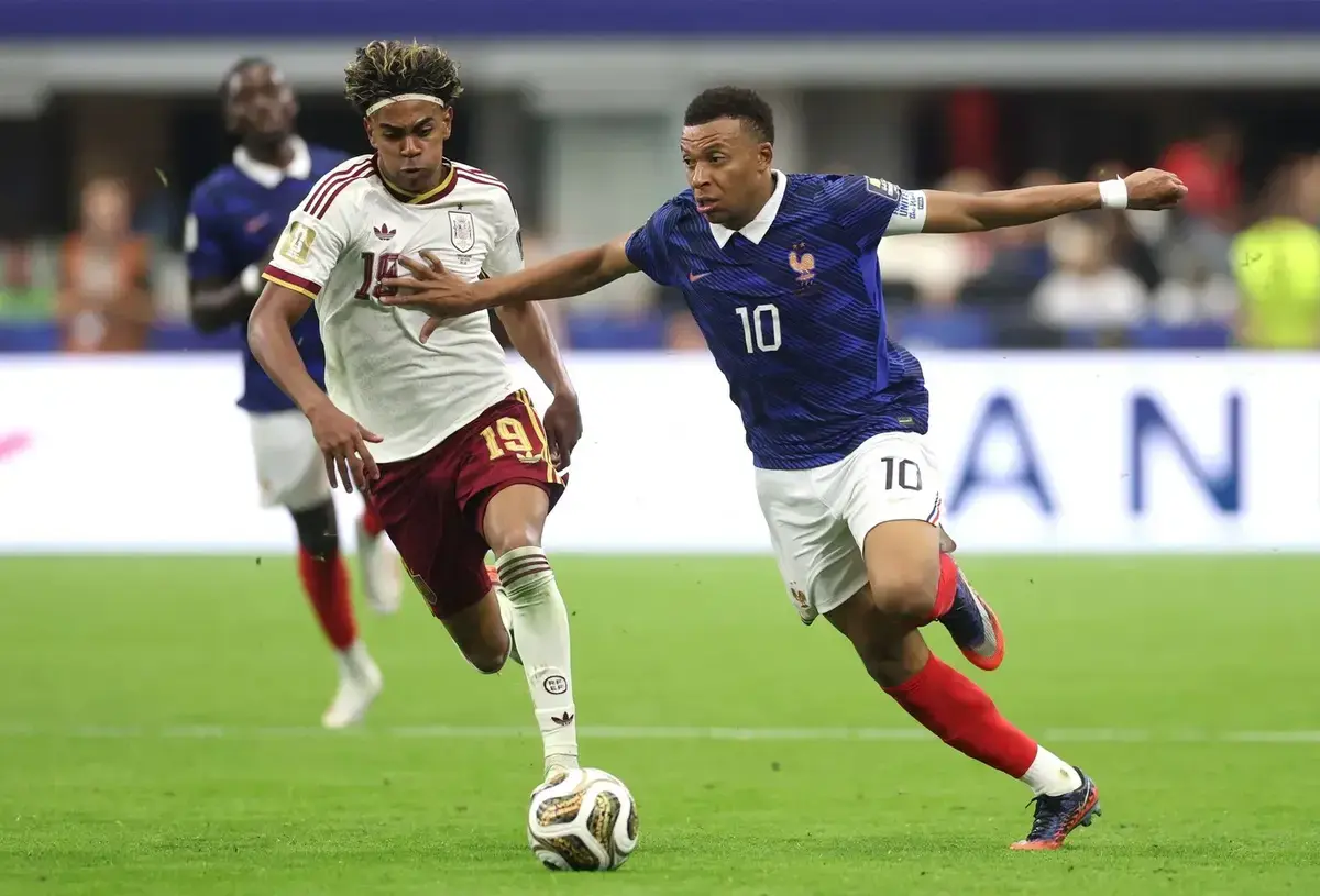Spania în finala Cupei Mondiale 2026, după o victorie cu 2-0 în fața Franței