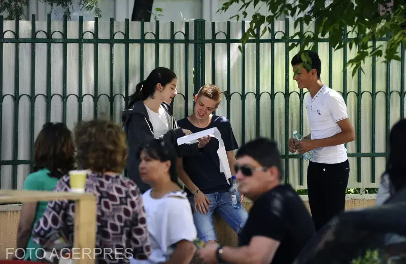 Subiectele și baremul de corectare la Biologie BAC 2026, publicate oficial