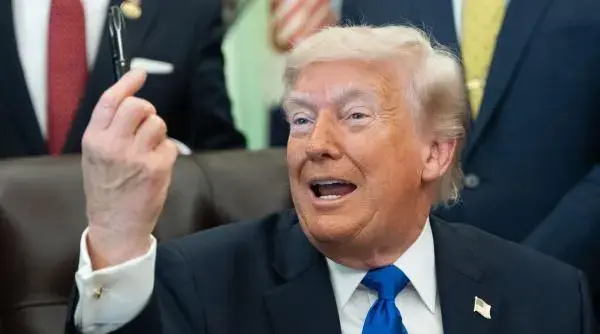 ## Taxe mai mari pentru automobilele europene anunțate de Donald Trump