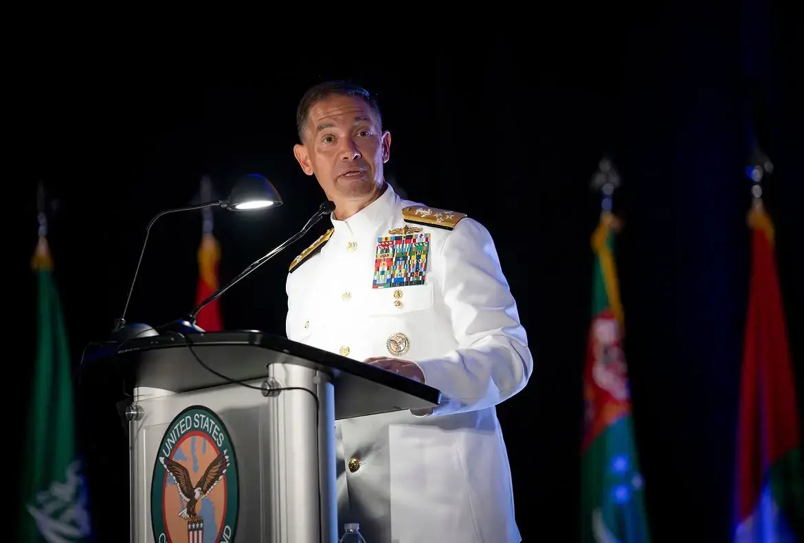 Telefoanele mobile, interzise militarilor americani din Orientul Mijlociu: Ajută Iranul
