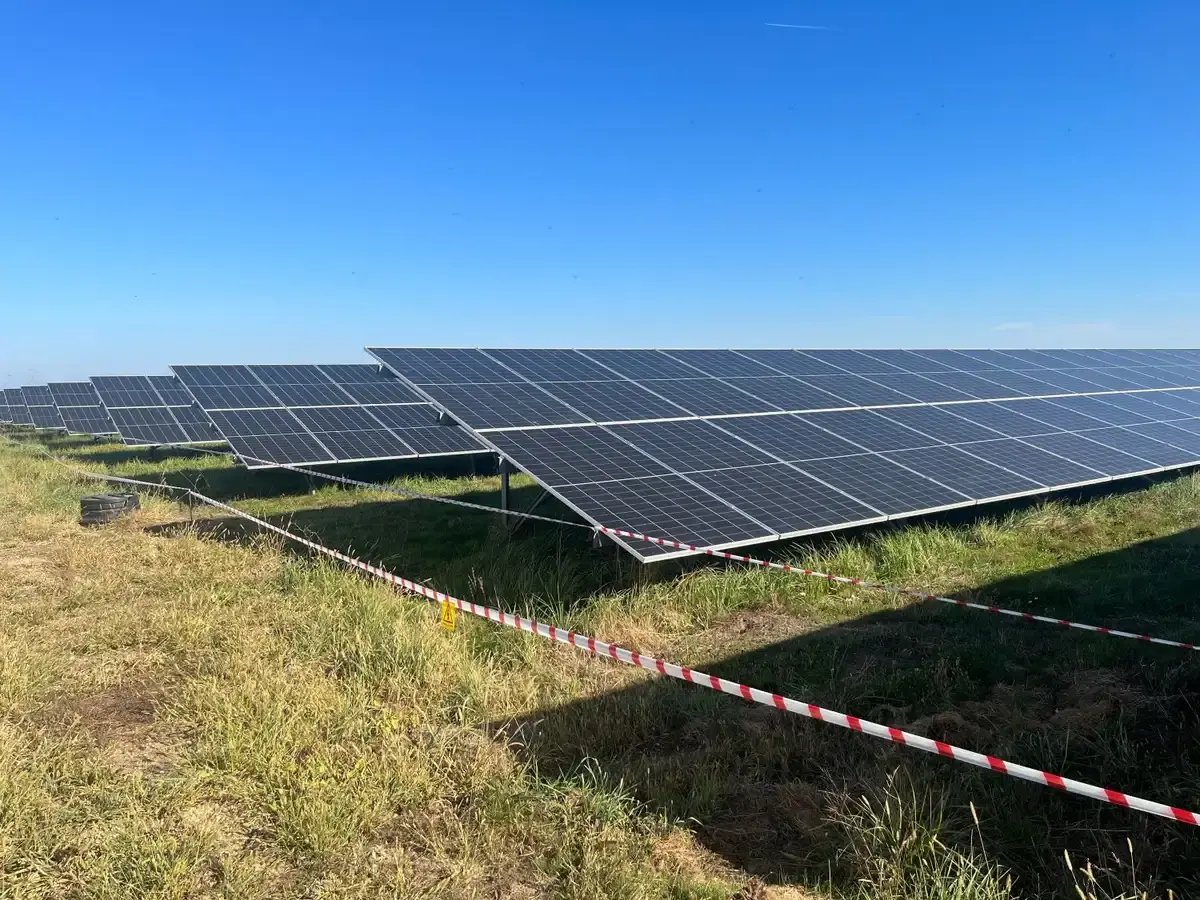 Un nou parc fotovoltaic de 146 MW, conectat la rețea