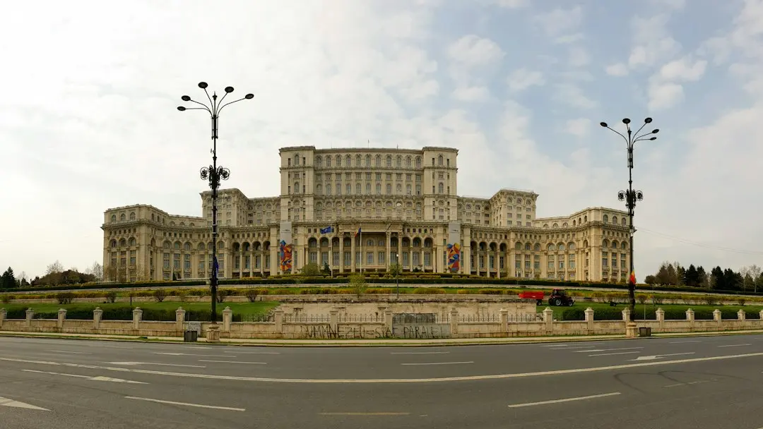 București: Mii de blocuri din Sectors 4 și 5 rămân fără apă caldă
