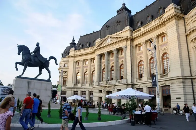Festivalul Strada de C’Arte pornește cu dezbaterea „Cum recunoști o știre falsă?” la Biblioteca Centra