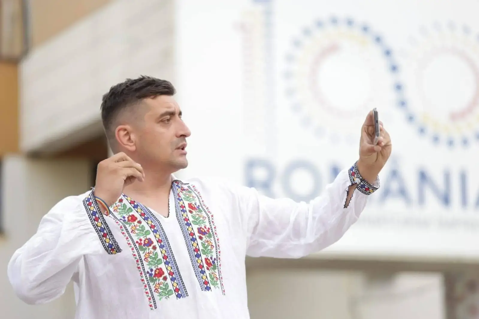 Kremlinul îl promovează pe Simion: „România este o dictatură