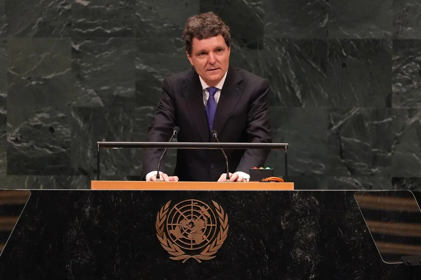 Nicușor Dan va susține o conferință de presă la New York