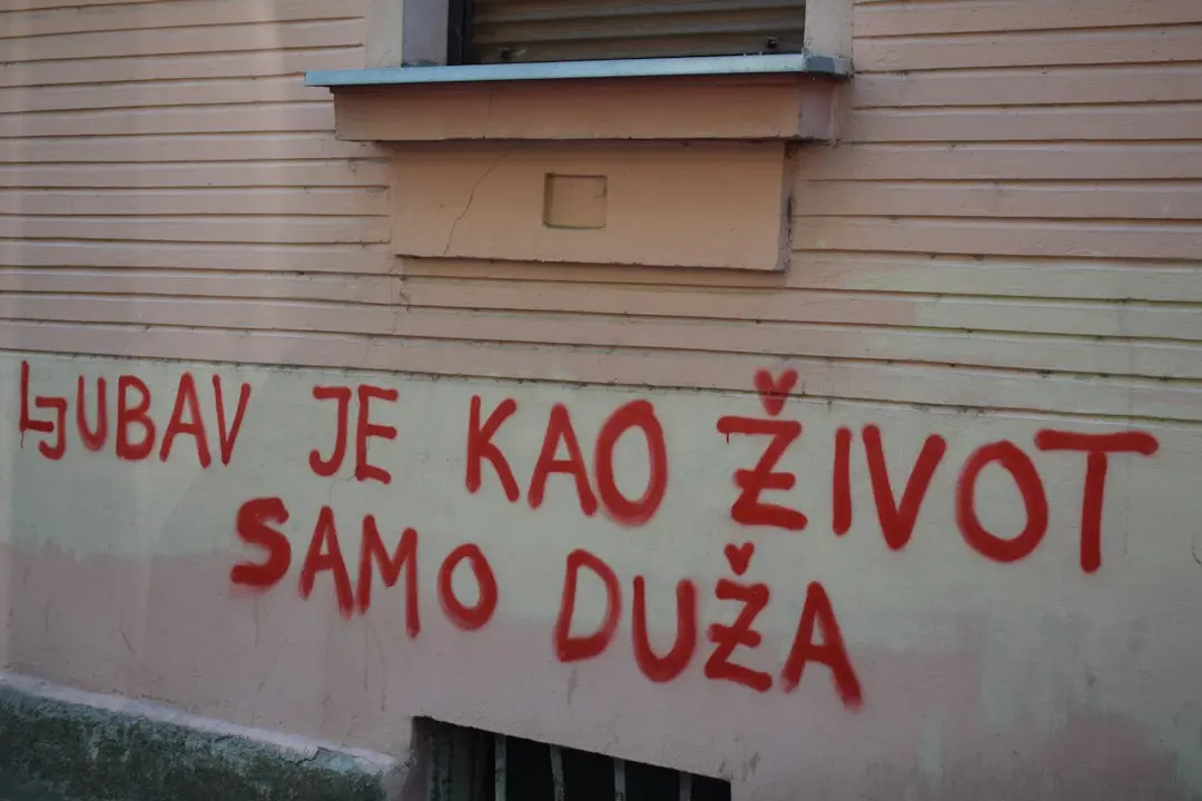 Când se schimbă ora și cum trecem la ora de iarnă în 2026