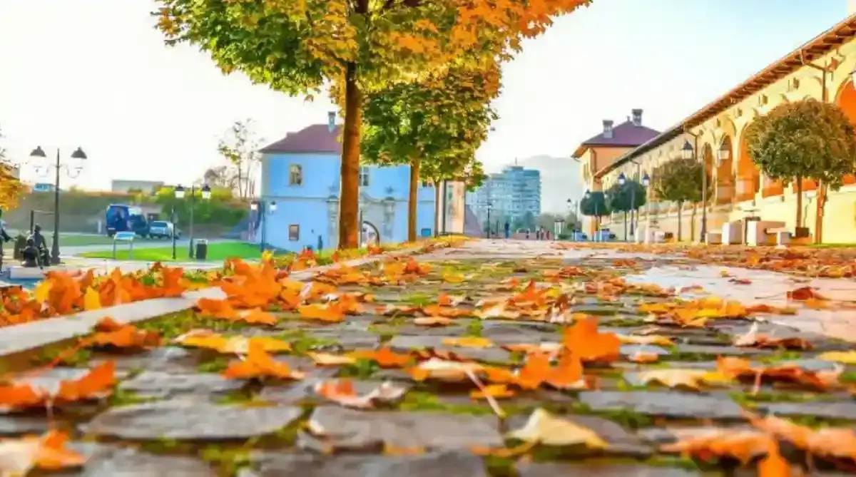 Septembrie răcoros, octombrie cald: prognoza ANM și știrile zilei