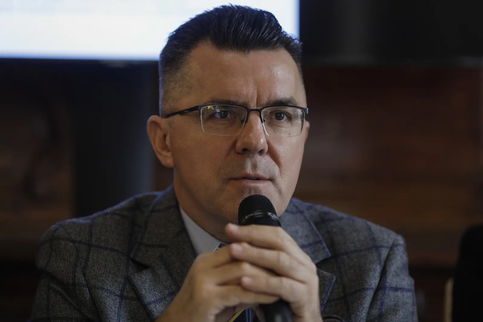 dialogul e blocat după întâlnirile cu Nicușor Dan
