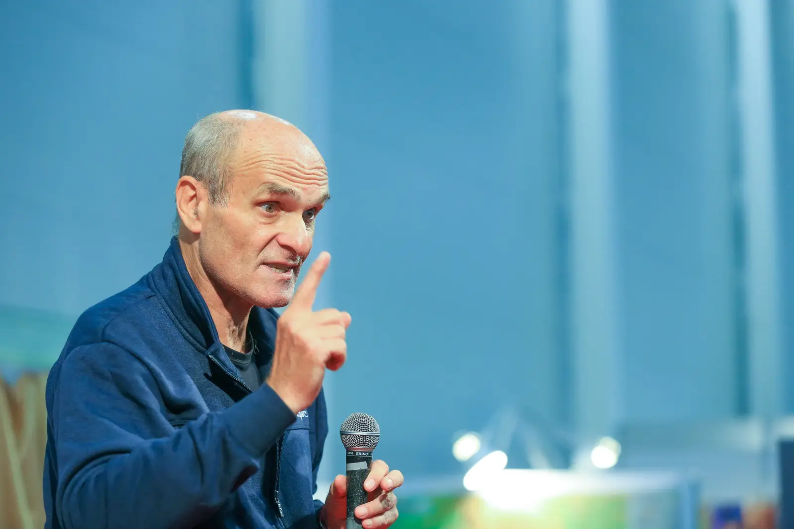 CTP reacționează după condamnarea aprinderii lumânărilor cu inițialele lui Călin Georgescu