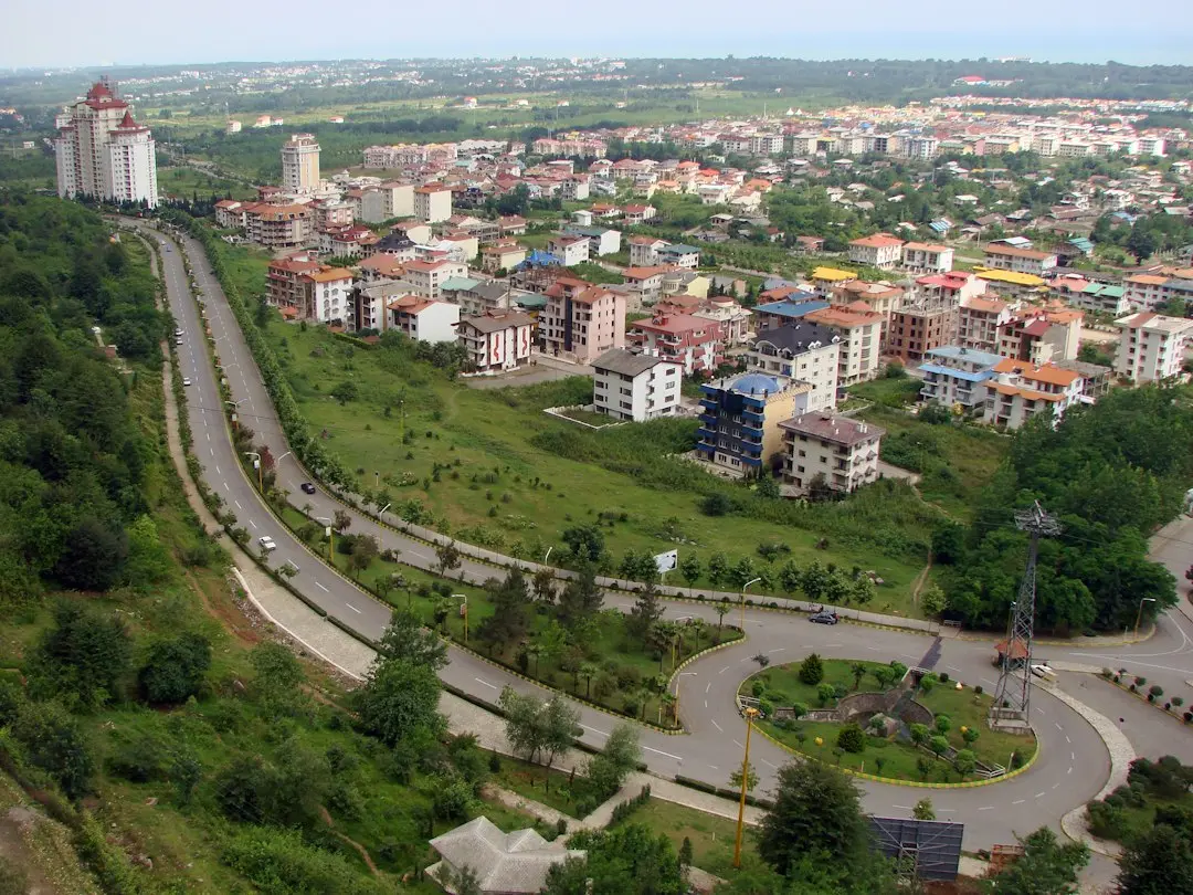 Doi români fură 95 de motociclete din Spania și sunt prisiți în Cagnes-sur-Mer, pe Coasta de Azur