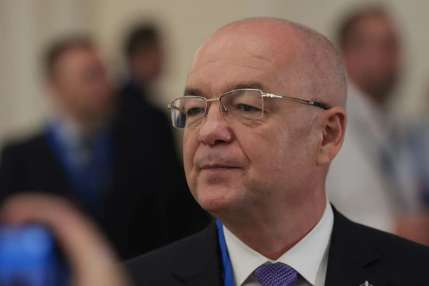 Emil Boc propune pokerul în școală: joc de strategie sau privilegiu politic?