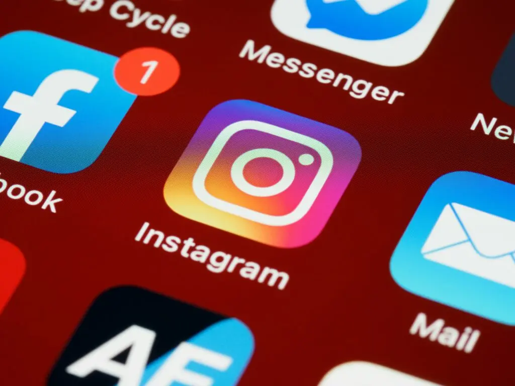 Instagram introduce opțiune pentru a elimina mesajele trimise greșit