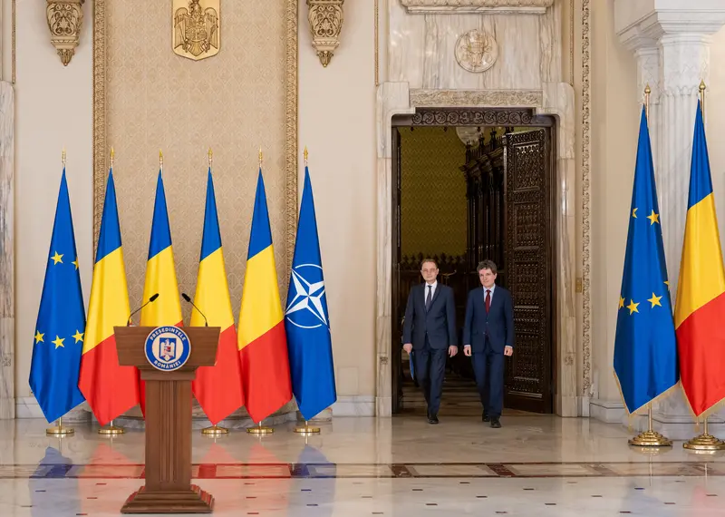 Luca Niculescu începe negocierea pentru majoritate în Parlament cu PSD, PNL și UDMR