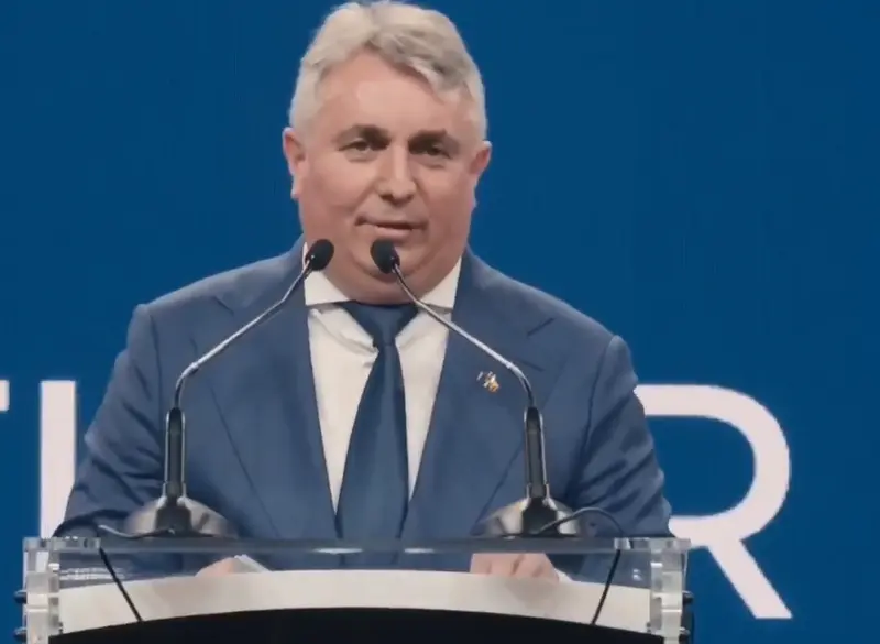 Lucian Bode: Nu-mi amintesc un guvern cu toți miniștrii de la același partid