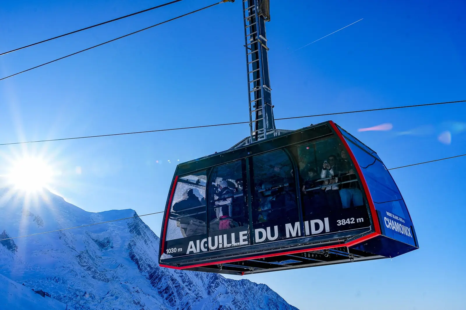 Mont Blanc a scăzut cu 1,29 metri în doar un an, conform topografilor