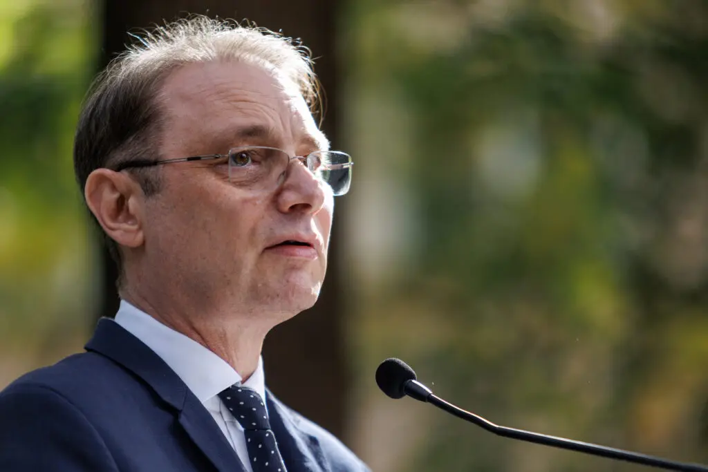 Niculescu propune guvern hibrid sau tehnocrat dacă nu se formează majoritatea
