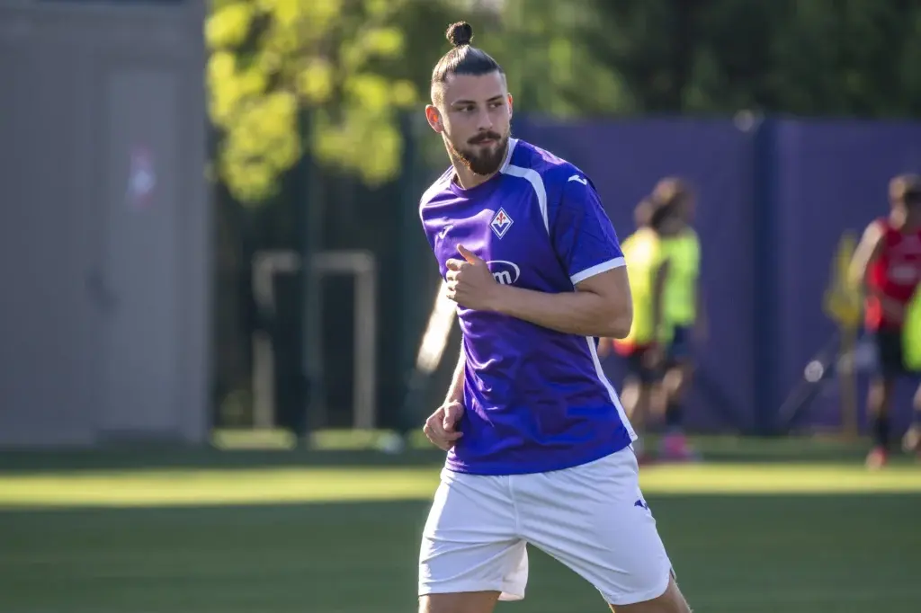 Presa italiană îl critică pe Radu Drăgușin după noua înfrângere cu Fiorentina