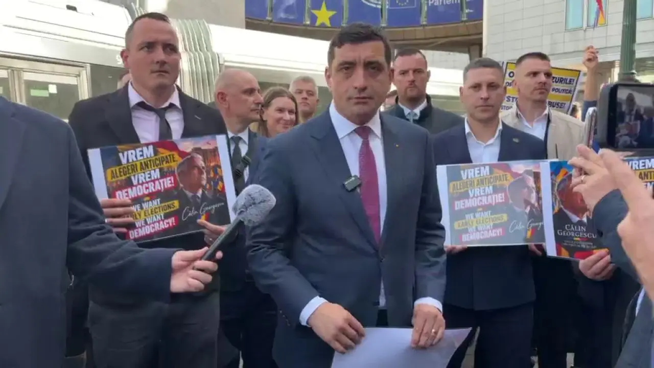 Protest la Bruxelles: George Simion și miza conferinței AUR pentru Călin Georgescu