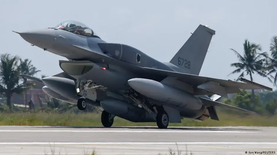 Taiwanul își întărește scutul aerian: Primele avioane F-16V au ajuns pe insulă